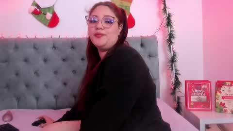 Camila Osorio online show from 19, 12, 2024