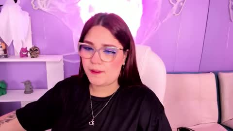 Snapshot of camiila_osorio chatting on 20, 10, 2025 Camila Osorio online show from 20, 10, 2025