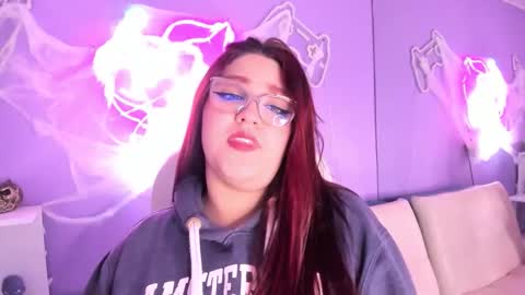 Snapshot of camiila_osorio chatting on 30, 10, 2025 Camila Osorio online show from 30, 10, 2025