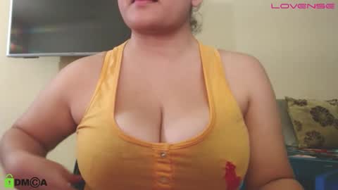 Camila  online show from 7, 1, 2026