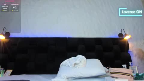 camila__gomez_ online show from 3, 12, 2025