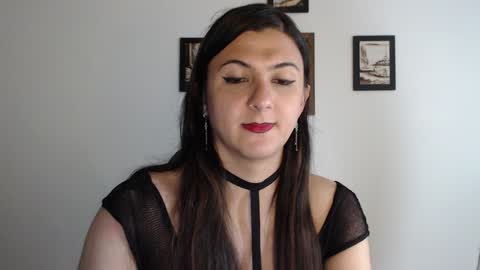 Snapshot of camila_bigcock_ts chatting on 14, 1, 2025 camila online show from 14, 1, 2025