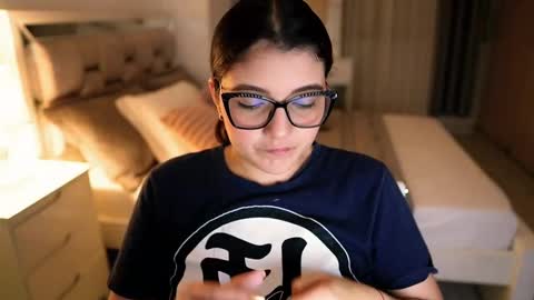 Camila buitrago online show from 22, 9, 2025