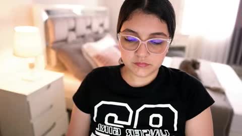 Camila buitrago online show from 23, 11, 2025