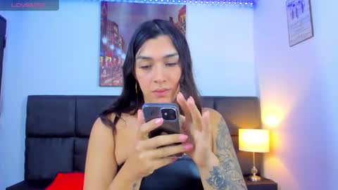  s online show from 28, 1, 2025