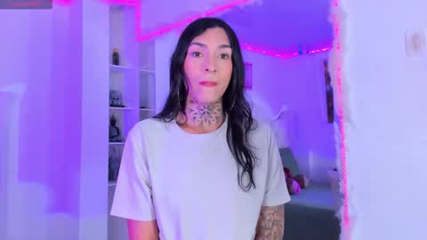  s online show from 10, 10, 2025