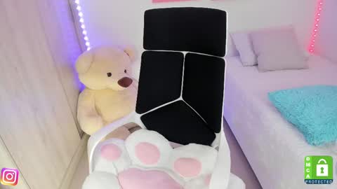  C A M I  online show from 26, 2, 2025