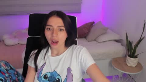  C A M I  online show from 8, 4, 2026