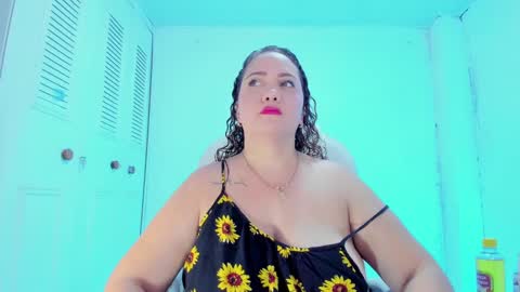 camilaa foxxx online show from 19, 1, 2025