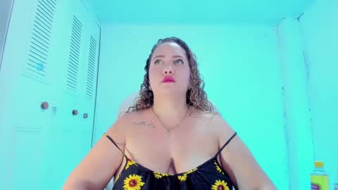 camilaa foxxx online show from 19, 1, 2025