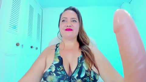 camilaa foxxx online show from 18, 2, 2025