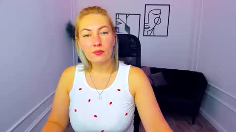 camilafatem online show from 16, 9, 2025