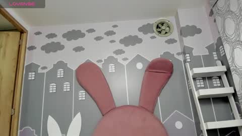 Camila  online show from 25, 1, 2025