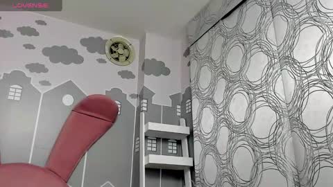 Camila  online show from 21, 2, 2025