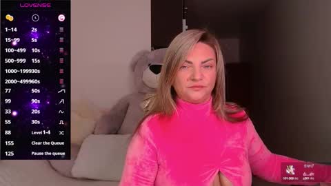 Snapshot of camille_game chatting on 5, 10, 2025 Camille Game online show from 5, 10, 2025