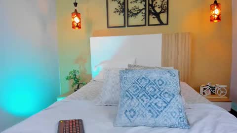 Snapshot of camille_lynn chatting on 24, 2, 2025 Camille Lynn online show from 24, 2, 2025