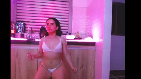 camille_vixen online show from 26, 9, 2025