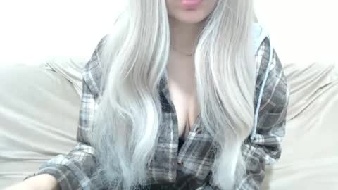 CamilleBunny online show from 2, 3, 2026