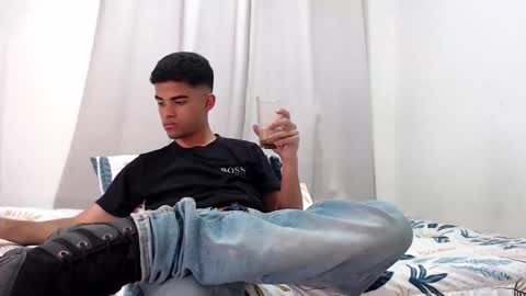 Snapshot of camillo_beischel_ chatting on 27, 10, 2025 camillo_beischel_ online show from 27, 10, 2025