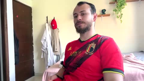 Snapshot of camiloex chatting on 8, 2, 2025 Camilo online show from 8, 2, 2025