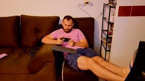 Snapshot of camiloex chatting on 3, 10, 2025 Camilo online show from 3, 10, 2025