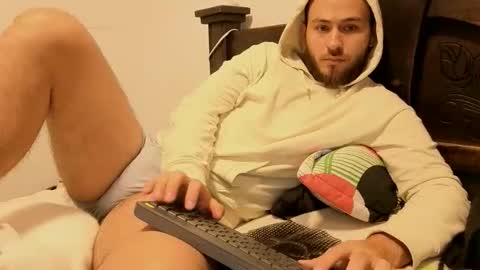 Snapshot of camiloex chatting on 27, 10, 2025 Camilo online show from 27, 10, 2025