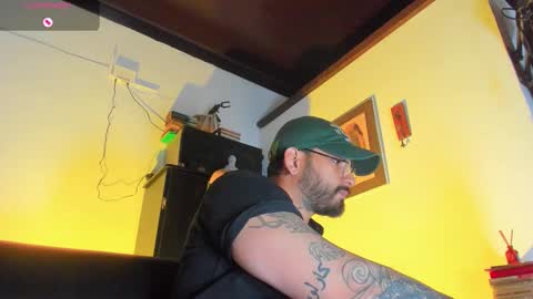 Snapshot of camilomayer chatting on 9, 11, 2025 Camilo online show from 9, 11, 2025