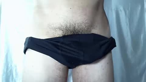 Snapshot of camilotuyo2000 chatting on 10, 10, 2025 CAMILO2000 online show from 10, 10, 2025