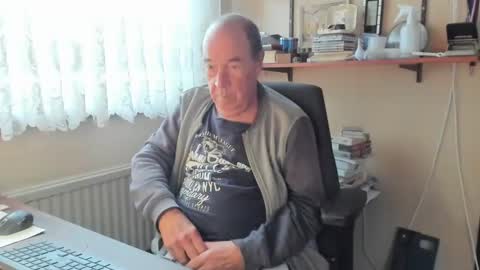 Cammee online show from 2, 12, 2024