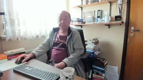 Cammee online show from 25, 2, 2025