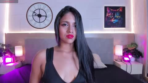 Snapshot of cammila_rosee chatting on 10, 11, 2025 Camila online show from 10, 11, 2025