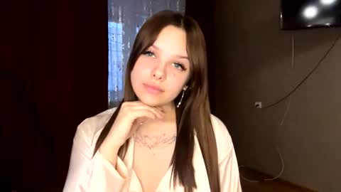 Vicky online show from 2, 10, 2025