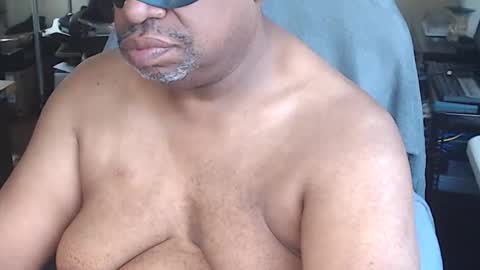 Snapshot of candc1987 chatting on 22, 10, 2025 jody1990 online show from 22, 10, 2025