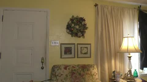 Candi Saint online show from 11, 12, 2024