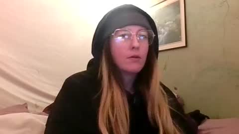 Candi online show from 30, 11, 2025