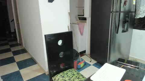 candy_cane69 online show from 25, 1, 2025