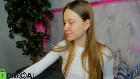 Candy online show from 6, 10, 2025