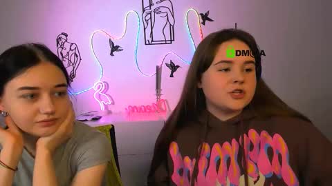 candy flossie1 online show from 18, 12, 2025