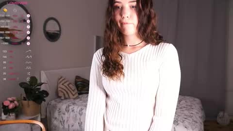 Leya online show from 23, 9, 2025