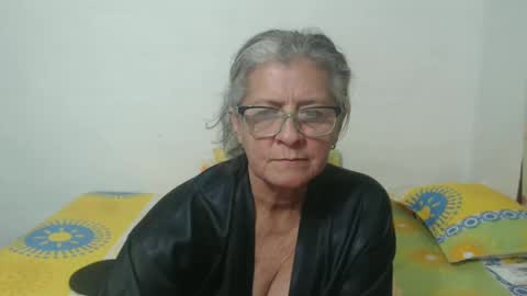 candy online show from 18, 1, 2025