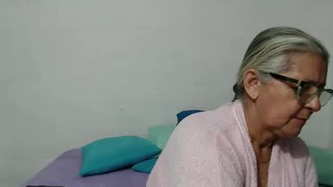 candy online show from 15, 9, 2025