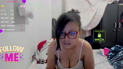 Snapshot of candy_val chatting on 11, 9, 2025 candy_val online show from 11, 9, 2025