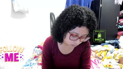 Snapshot of candy_val chatting on 21, 11, 2025 candy_val online show from 21, 11, 2025