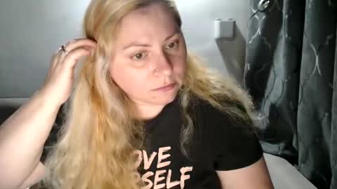 Laura online show from 18, 1, 2025