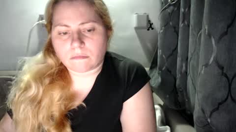 Laura online show from 28, 1, 2025