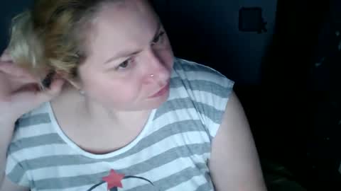 Laura online show from 3, 2, 2025