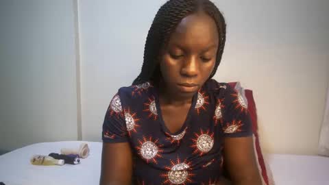 candycurly_ online show from 3, 3, 2025