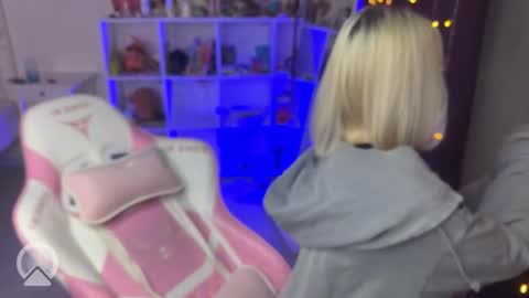 You can call me HH online show from 14, 9, 2025