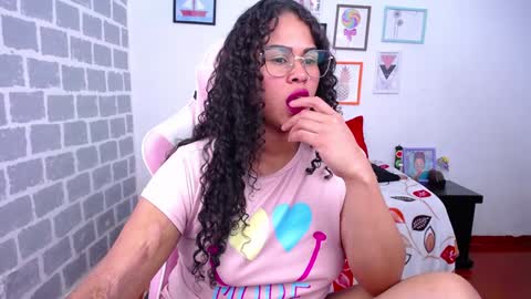 Karen online show from 19, 12, 2024