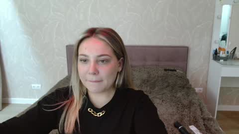 Snapshot of candymini chatting on 6, 3, 2025 candymini online show from 6, 3, 2025